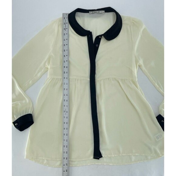 Chloe K Women’s Ivory Sheet Black‎ Collared Blouse Size M Preppy Gothic Feminine - Picture 9 of 10